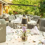 Alpenhotel Tirolerhof Szálloda Neustift im Stubaital