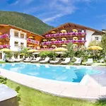Alpenhotel Tirolerhof Hotell Neustift im Stubaital