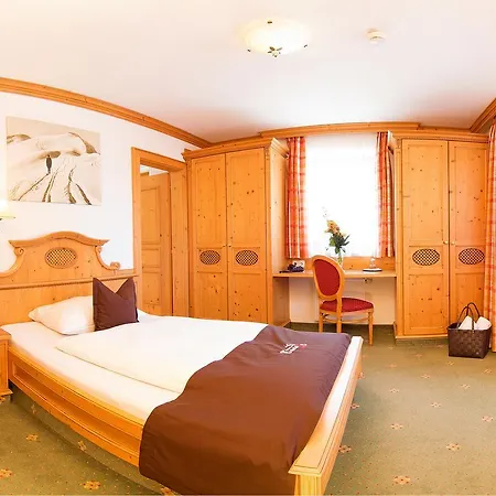 Alpenhotel Tirolerhof 4*