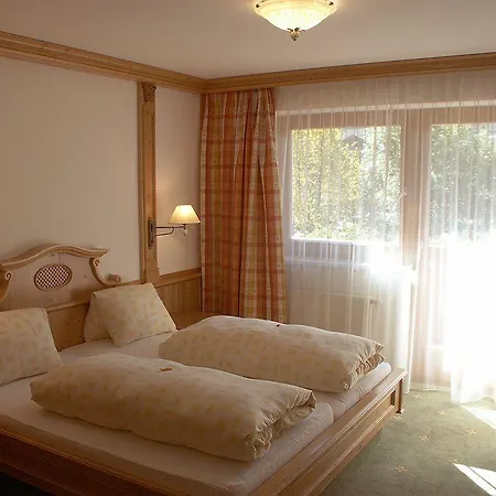 Hotel Alpenhotel Tirolerhof 4*