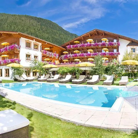 Hotel Alpenhotel Tirolerhof