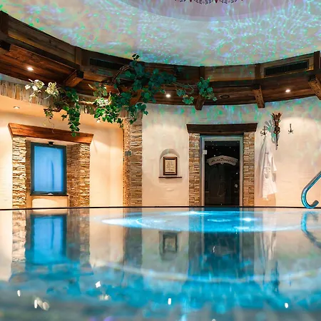 Alpenhotel Tirolerhof 4* ניוסטיפט אים סטובאיטל