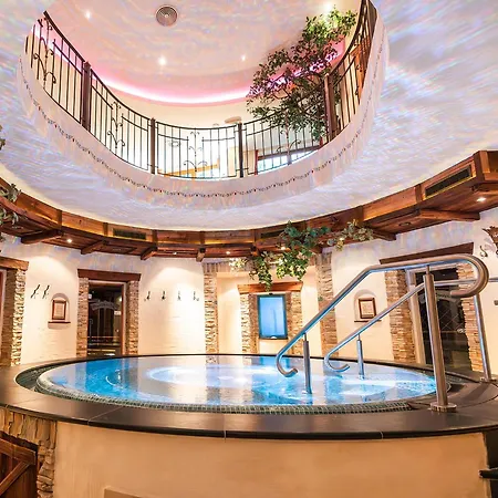 Alpenhotel Tirolerhof 4* ניוסטיפט אים סטובאיטל