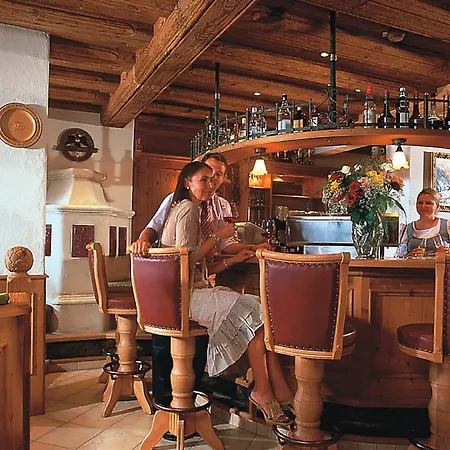 Alpenhotel Tirolerhof 4*