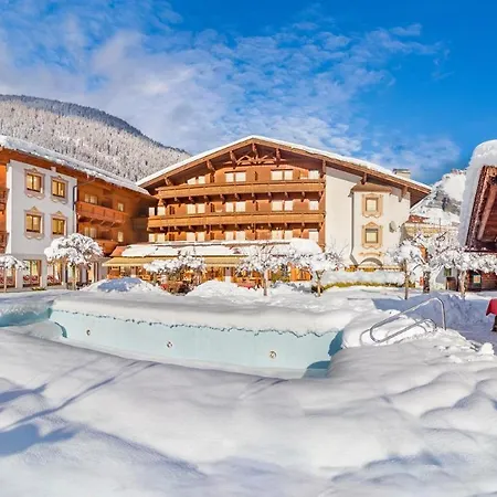 Hotel Alpenhotel Tirolerhof 4*