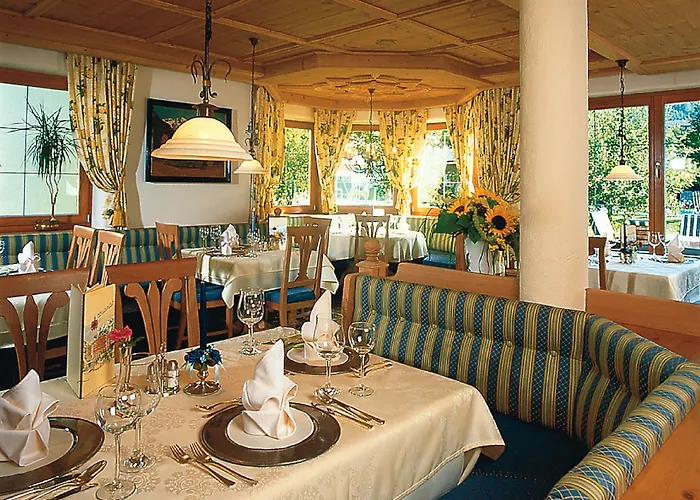 Alpenhotel Tirolerhof Hotel