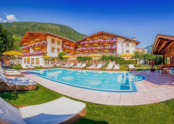 Alpenhotel Tirolerhof 4*