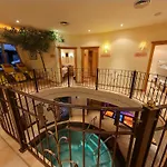 Alpenhotel Tirolerhof 호텔 4*